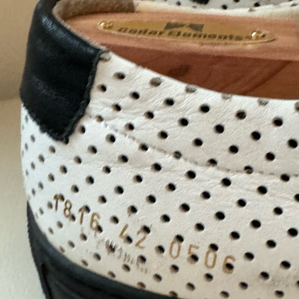 Common Project Sneakers - image 6